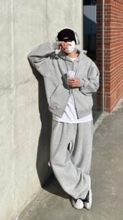 Full zipper hoodie - Image 3