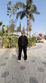 Black tracksuit full zipper hoodie with Wide leg pant - Image 4