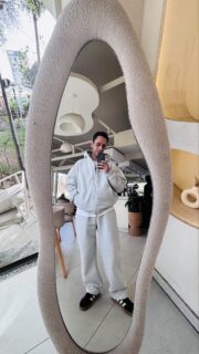 Light Gray Tracksuit
Full-Zip Hoodie with Wide leg pant - Image 3